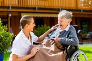 Care Home Day Care Services: A Flexible Solution for Families