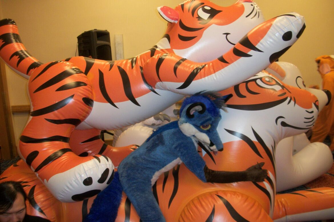5 Reasons Why You May Need An Inflatable Animal
