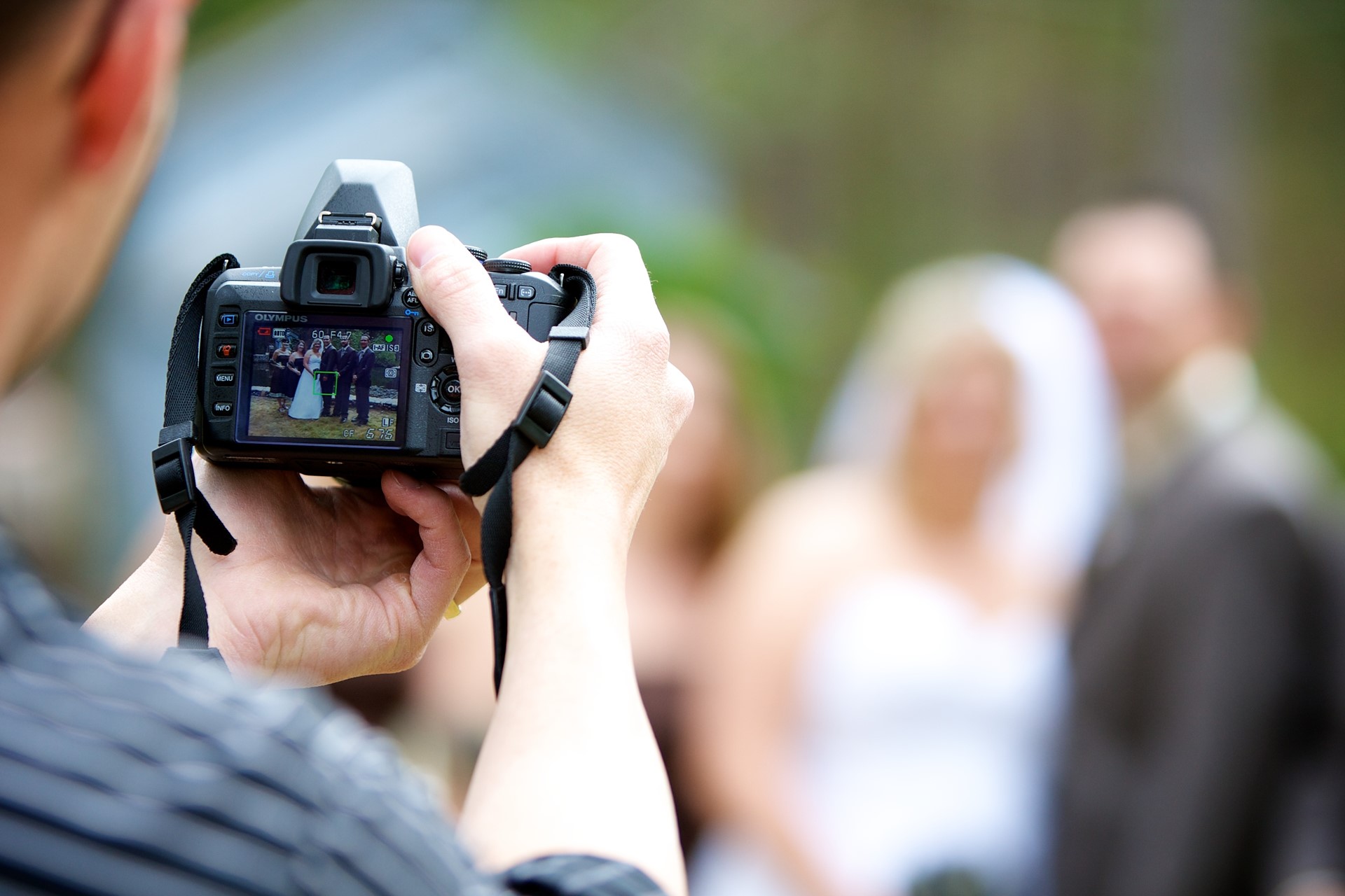 Capture Your Precious Moments With Wedding Photographer Essex