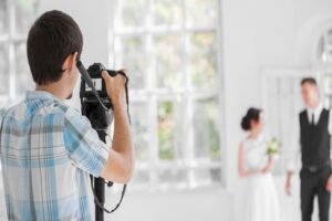 How To Choose The Right Wedding Photographer For Your Wedding?